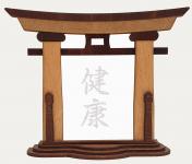 Tanno Design® Japan Torii Tor Hisa mit Kanji 18 - Gesundheit - japanisches Standbild natur/birnbaum